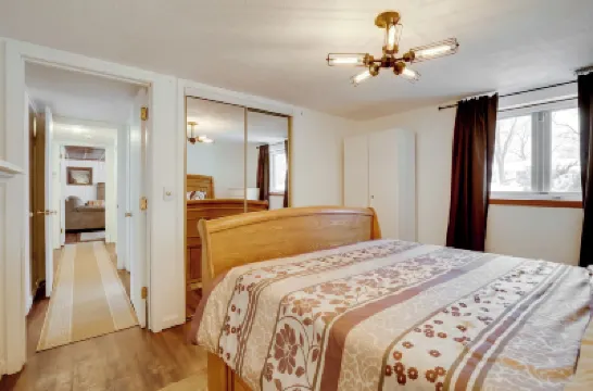 Pet-Friendly Minneapolis Apt Near Shops and Dining! Hotels in 