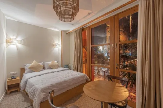 Palm Tbilisi Boutique Hotel
