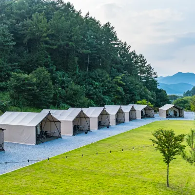 Pocheon Holang-i Camping Hantangang Branch Отели рядом с достопримечательностью «Парк Кунтан»