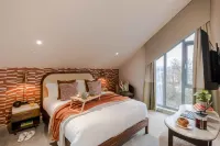 Wapping Wharf | Penthouse - balcony