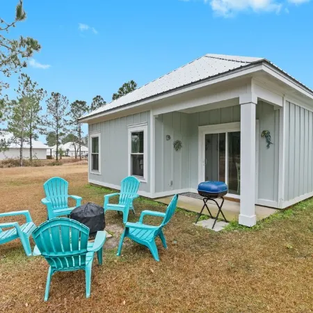 New Cottage Near Sports Complex, Owa, Beaches, Shopping, Restaurants.