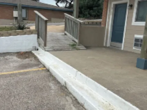 Waterfront Views in Rockport–FultonStay at Our Charming Motel Room. Hotels in Fulton