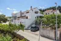 Apartments Derado - Mountain View