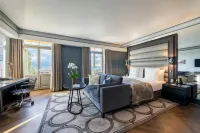 Royal Savoy Hotel and Spa - balcony