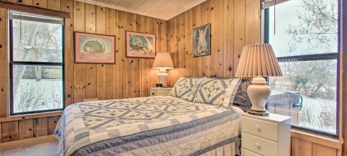 Cozy Home w/ Hot Tub: Half Mi to Salmon River! Hotels in Lemhi County