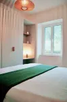 Designer Seafront Stay | 2 Bed Hotels in 