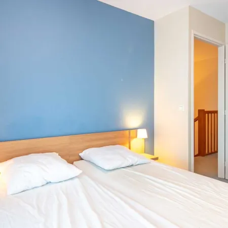 Mountain Home With Heated Pool & Hot Tub Отели в г. Ле Деер