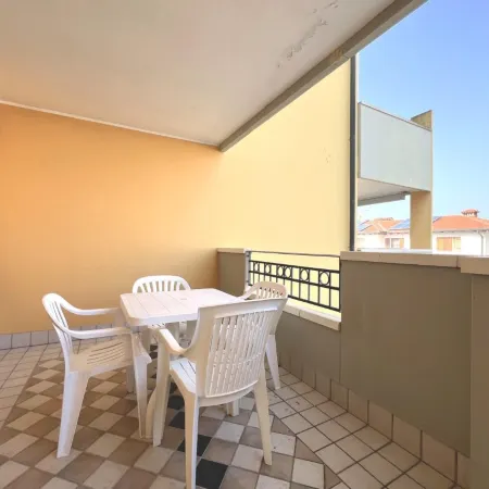 Ideal getaway apartment for four guests in Grado