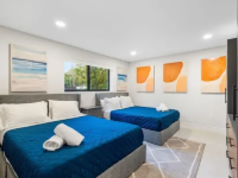 One and Only Lazy River Pool Villa Hotels in Golden Glades
