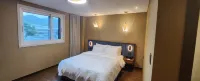 Pocheon Handy 2.2 Screen Golf Pension - 4-Star