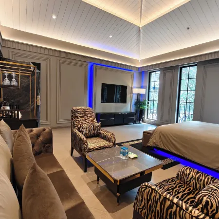 Kings Mansion