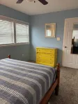 The Sandbox by the Bay~ 4BR, Bonus Room, Big Yard, & Outdoor Shower