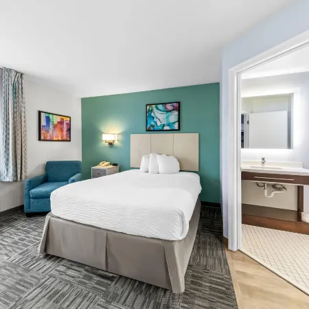MainStay Suites Cincinnati Blue Ash