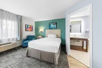 MainStay Suites Cincinnati Blue Ash