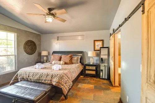 Private Courtyard & Swim Spa Access in Tucson - Country Houses