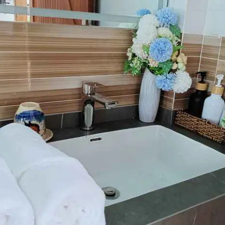 Sea-breeze homestay