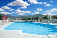 Hiona Holiday Hotel - Balkoner