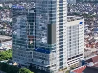 Novotel Jakarta Pulo Mas Hotels near Cempaka Putih