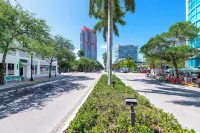 101 Wave Miami Beach