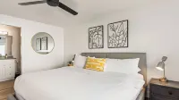 Walk to Beach Hot Tub + Oceanview Deck 259 Trailhead Trestles 2 by Avantstay