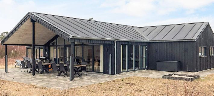 Holiday Home in LÃ¦sÃ¸ Hotels in Laeso