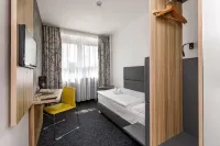 Harmony Club Hotel - parking