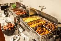 My City Hotel - breakfast