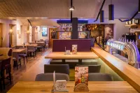 Heidehotel Bockelmann - С баром