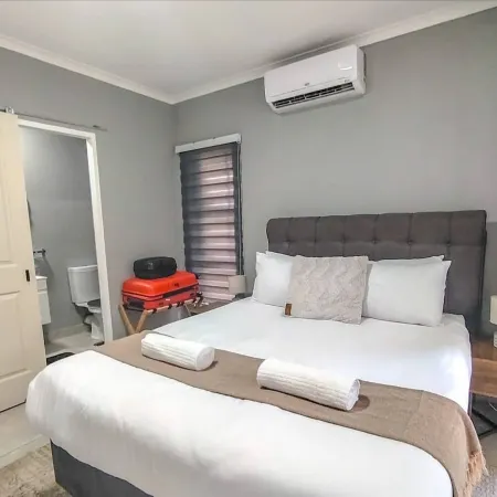 Coastal Chic in the Heart of Ballito  3-Bed Oasis