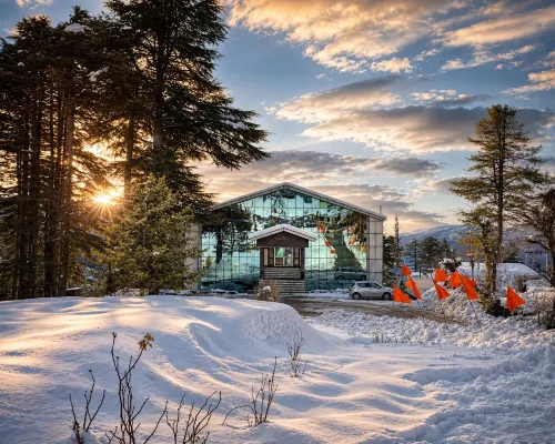 Hotel Holiday Inn Hotele w: Patnitop