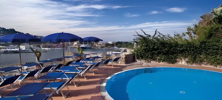 Aragona Palace Hotel & Spa Ξενοδοχεία στην πόλη Ίσκια