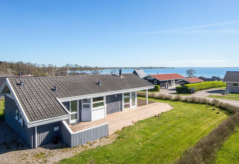 8 person holiday home in Sjølund-By Traum - Housity