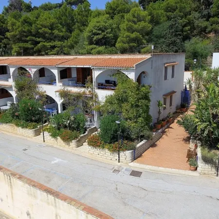 Apartment 250 Meters from the Beach: Sea View