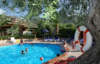 Stunning Apartment for 3 People in Residence - Pool