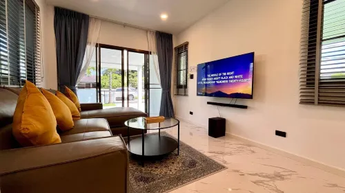 Khaolak 16 Meters-Pool Villa with 3 Bedrooms 3 Bathrooms-Kokotel Montana Hotel - Holiday Apartments
