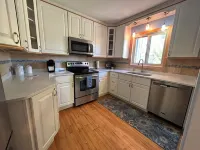 Discover Lil' Casa Marquette!