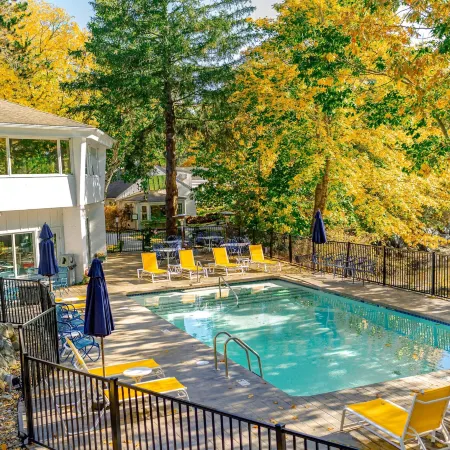The Lodge on the Cove