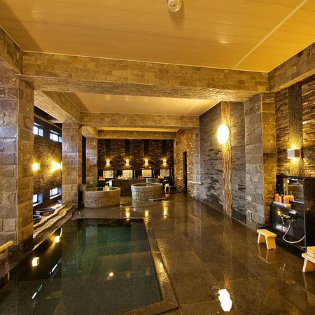 Awara Grand Hotel