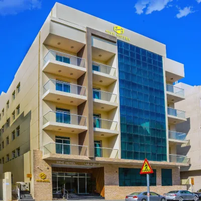 Raha Grand Hotel Отели рядом с достопримечательностью «Дейра»