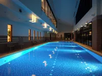Hotel Harvest Skijam Katsuyama - Pools