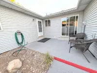 The Hideout-Single Level 2Br/2BA Townhouse Near Highland! - 3つ星
