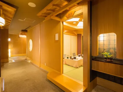 Yuyado Unzen Shinyu - parking