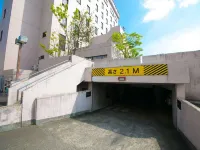 Mito Hotel Season - parking