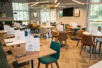 Holiday Inn BASINGSTOKE by IHG - breakfast