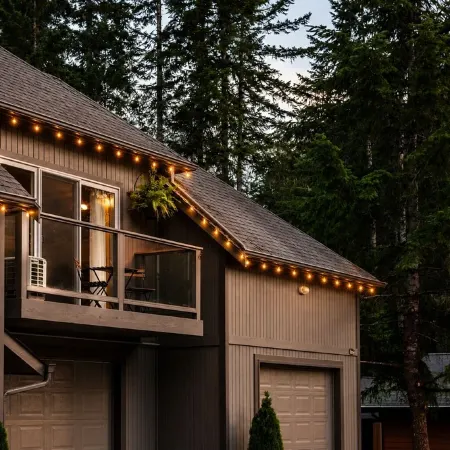 Luxury Mountain Retreat: Hot Tub, Sauna, Gym, Game Room, EV Charger