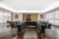 Hotel Spirito by Spiwak - Airport Shuttle