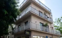 Play Psyri Athens - 3-Star
