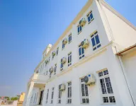 Hotel Lacoul Inn - 3-Star