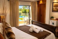 Moonriver Guesthouse - Parking