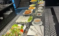 YO Hotel - Aamiainen